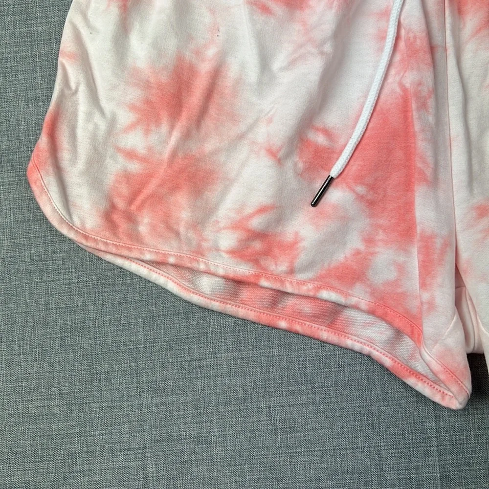Peach & White Tie Dye Drawstring Shorts by Jessica Simpson Size Large & XL - Picture 4 of 5